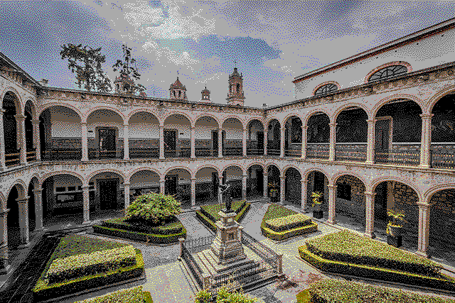 Foto propia de la Prepa 1 de la UMSNH - EGA